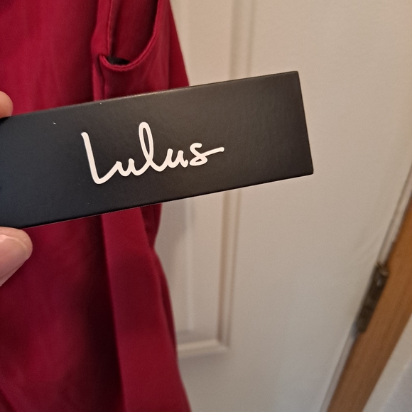 NEW Lulus Red Open Back Bow Spaghetti Strap Dress size L - Picture 4 of 6